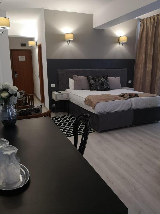 Hotel Helin - Calea Bucuresti Craiova Exteriér fotografie