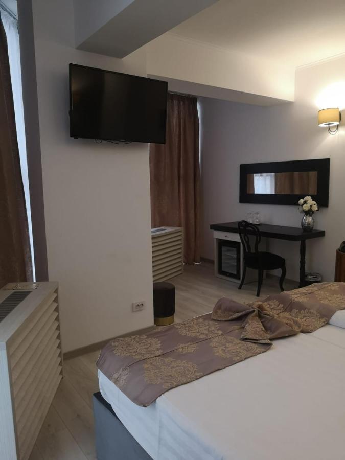 Hotel Helin - Calea Bucuresti Craiova Exteriér fotografie